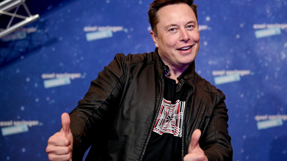 Elon Musk is accused of 'manipulating' Bitcoin for profit