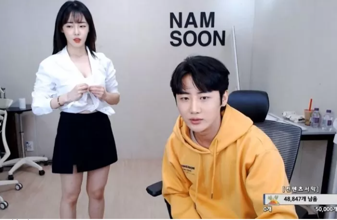 The YouTuber and the beautiful assistant recently introduced