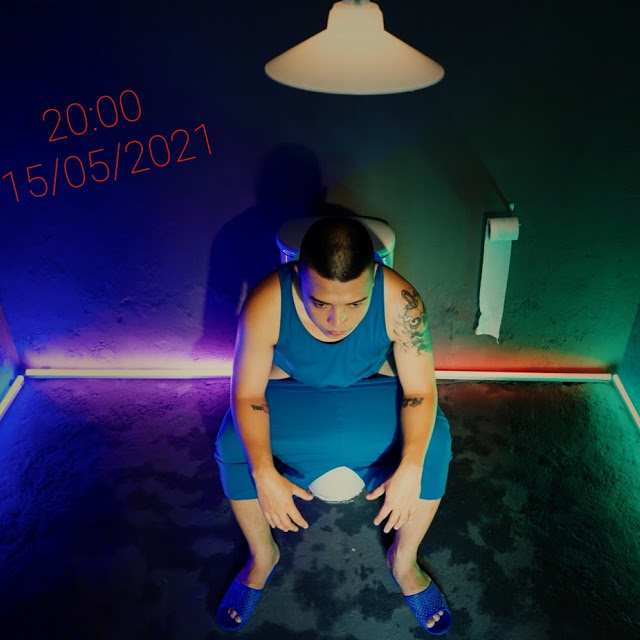 The YouTuber also has quite 'cool' scenes in this MV