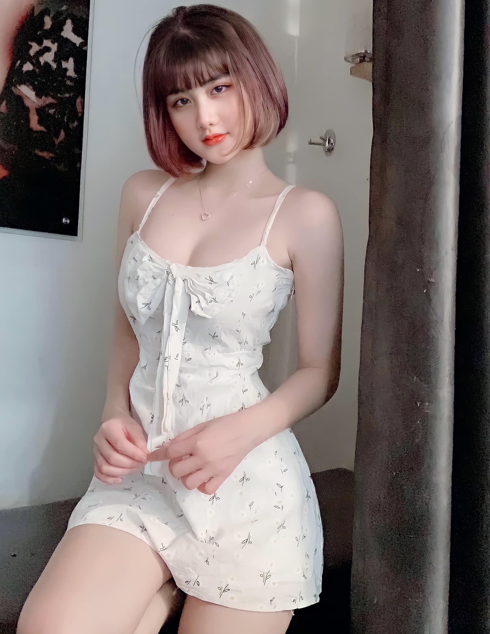 Over time, the beauty of the hot girl has become increasingly stunning and alluring