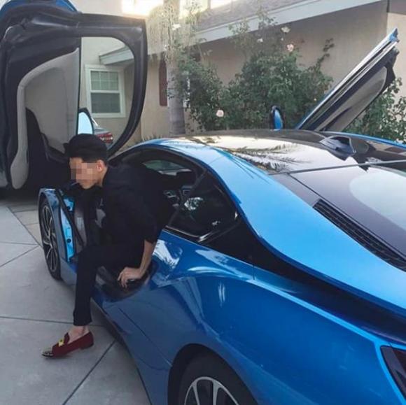 The student shocked everyone by sharing the huge reward his parents promised (Illustrative image)