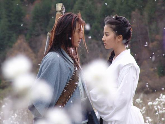 The unforgettable beauty of Huang Xiaoming and Liu Yifei at that time