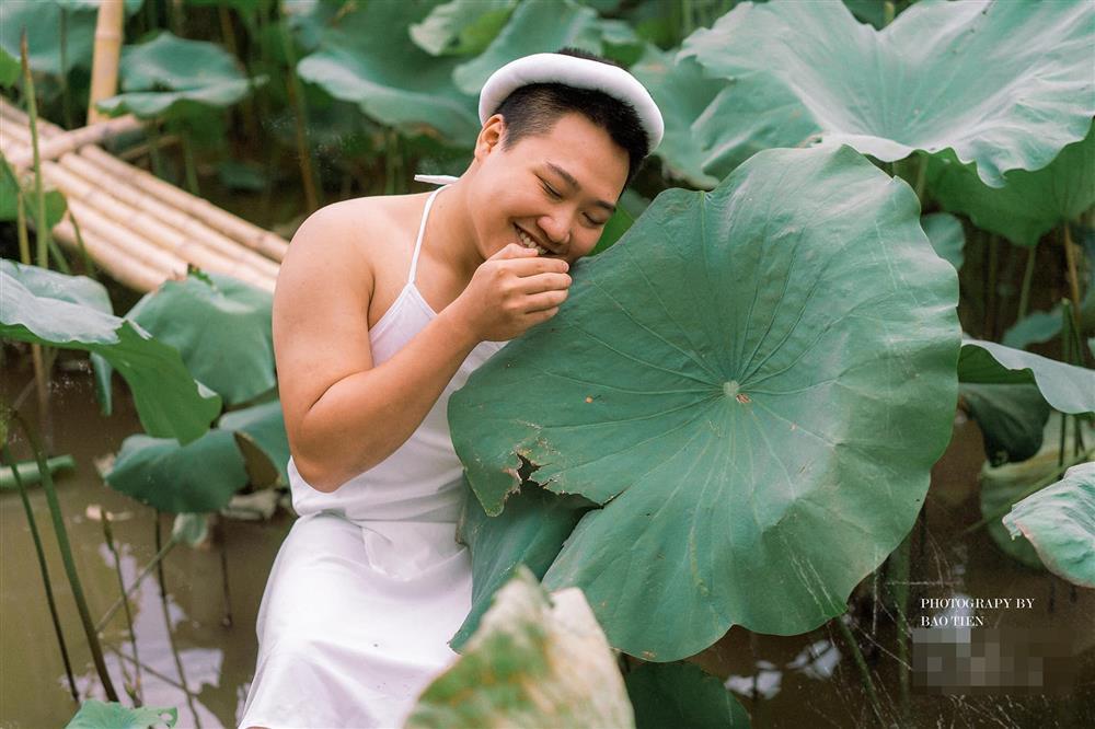 And the somewhat shy, gentle images of this young man are truly causing a 'storm' online