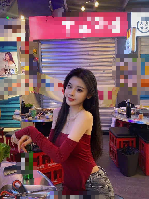 She transformed into a hot girl after taking better care of herself