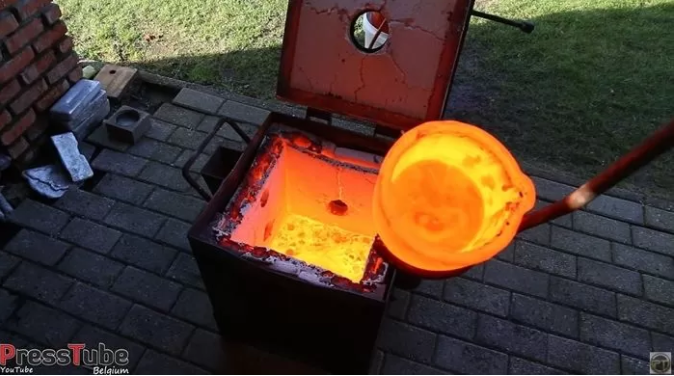 Image of specially prepared 1,400-degree Celsius lava