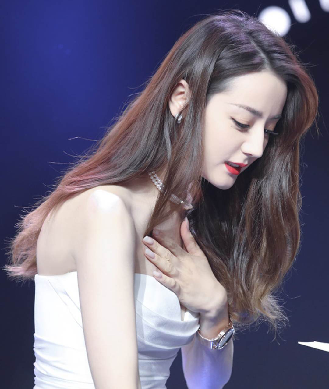 Dilraba Dilmurat is considered one of the most beautiful women at the moment
