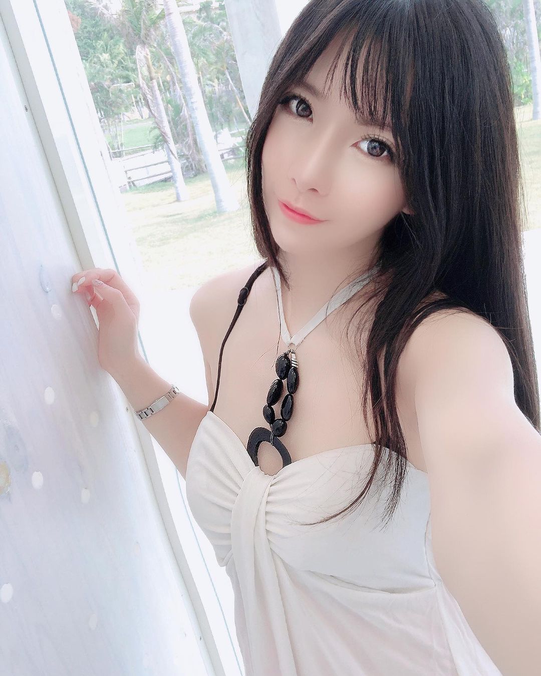 The stunning beauty of the female streamer won her many male fans' affection