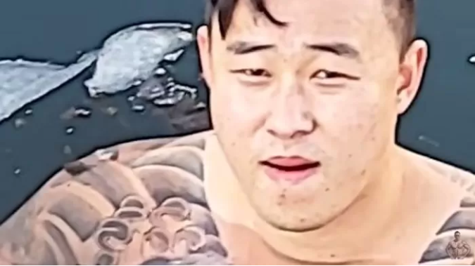 Kang looking pale after a long time underwater