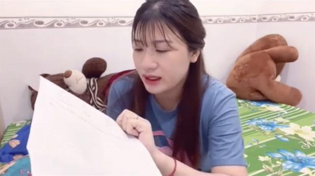 Lộc Fuho's wife writing a divorce petition