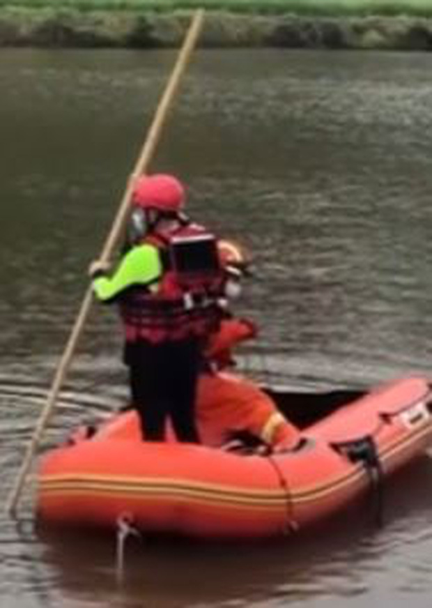 The authorities participating in the search and rescue of this young gamer