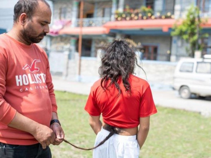 The unusual tail has contributed to Deshant's fame