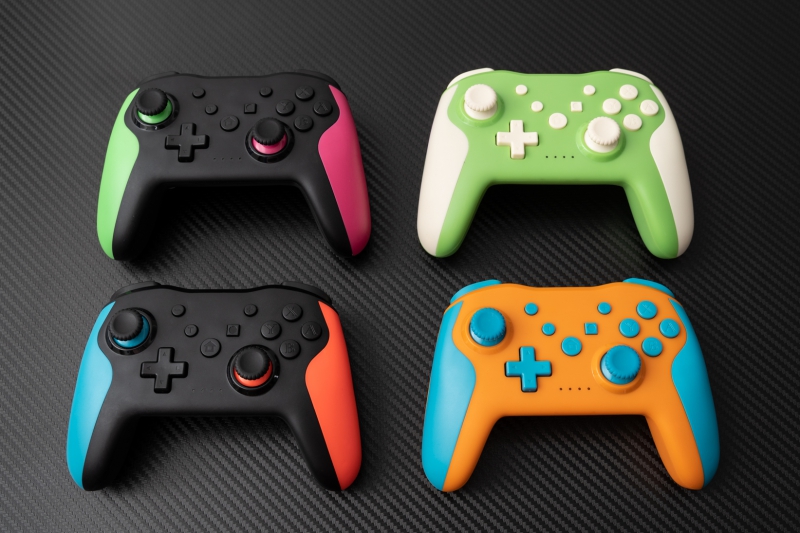 PXN 9609: A Stylish Multi-Platform Gaming Controller Priced Under 500,000 VND 1 PXN 9609 has many eye-catching colors for you to choose from