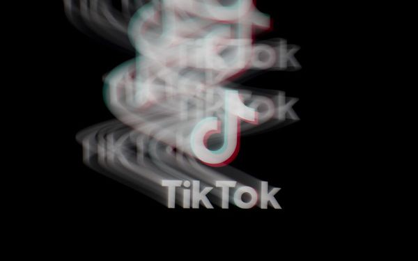 TikTok Accused of Using Secret Algorithm That Causes Excessive User Addiction 1 photo 1 1656486171348154376170