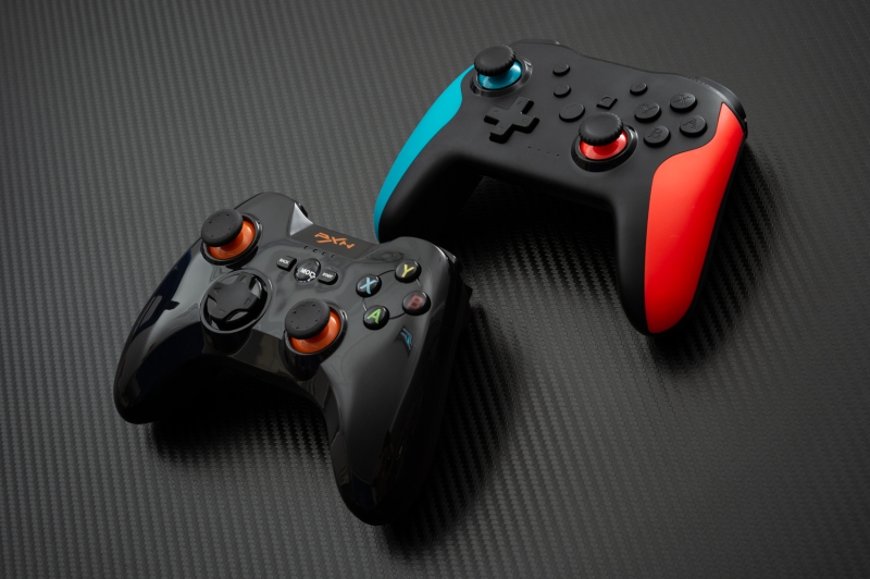 PXN 9609: A Stylish Multi-Platform Gaming Controller Priced Under 500,000 VND 6 photo 5 165640204745438835723