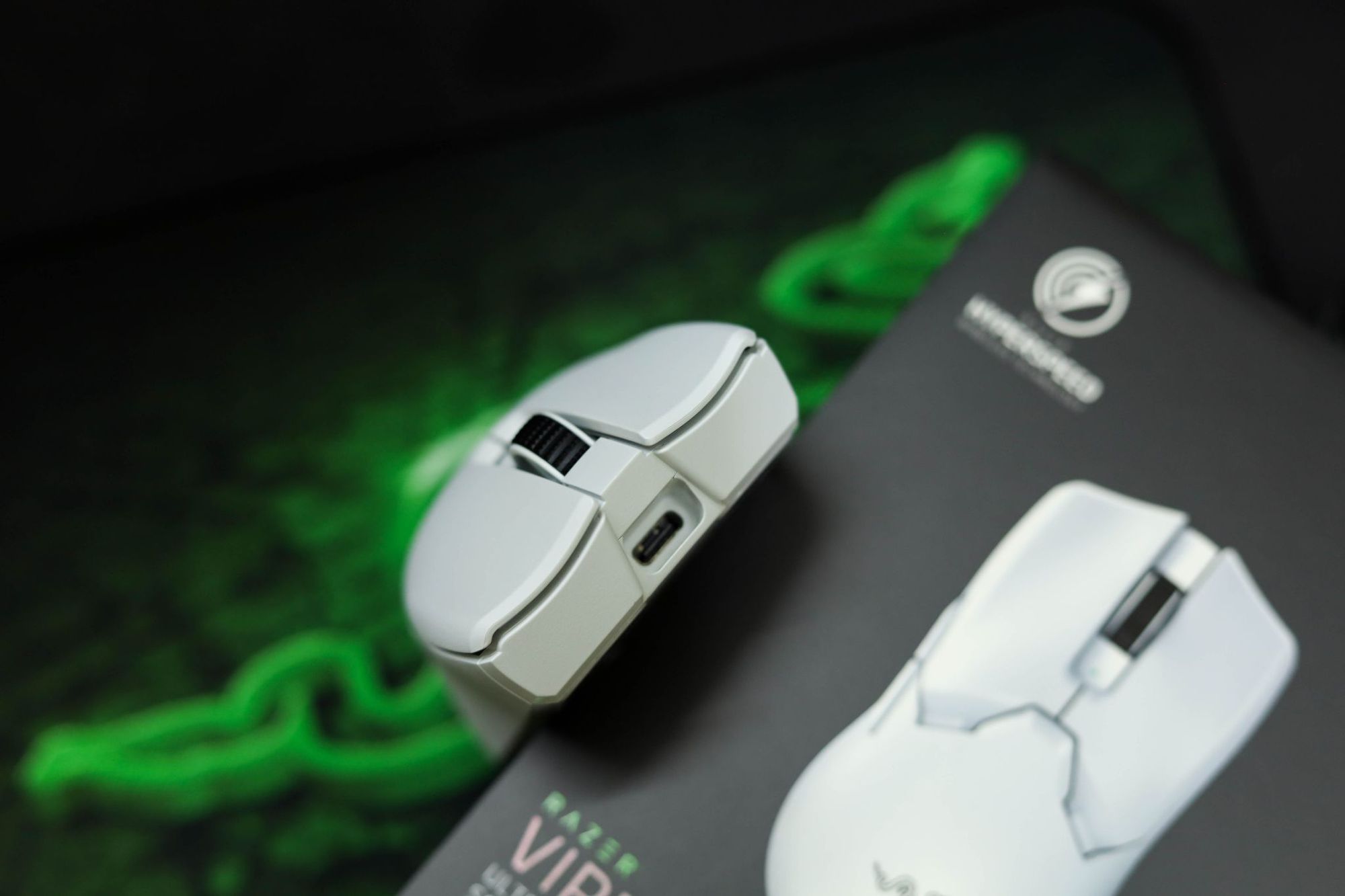 Razer Viper V2 Pro - Ultra-Light Mouse Elevates Gaming Experience to New Heights 8 photo 7 16564871866152067729176