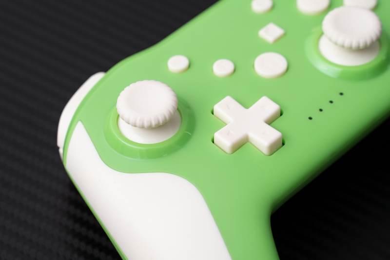 PXN 9609: A Stylish Multi-Platform Gaming Controller Priced Under 500,000 VND 9 photo 8 16564020428661599890554