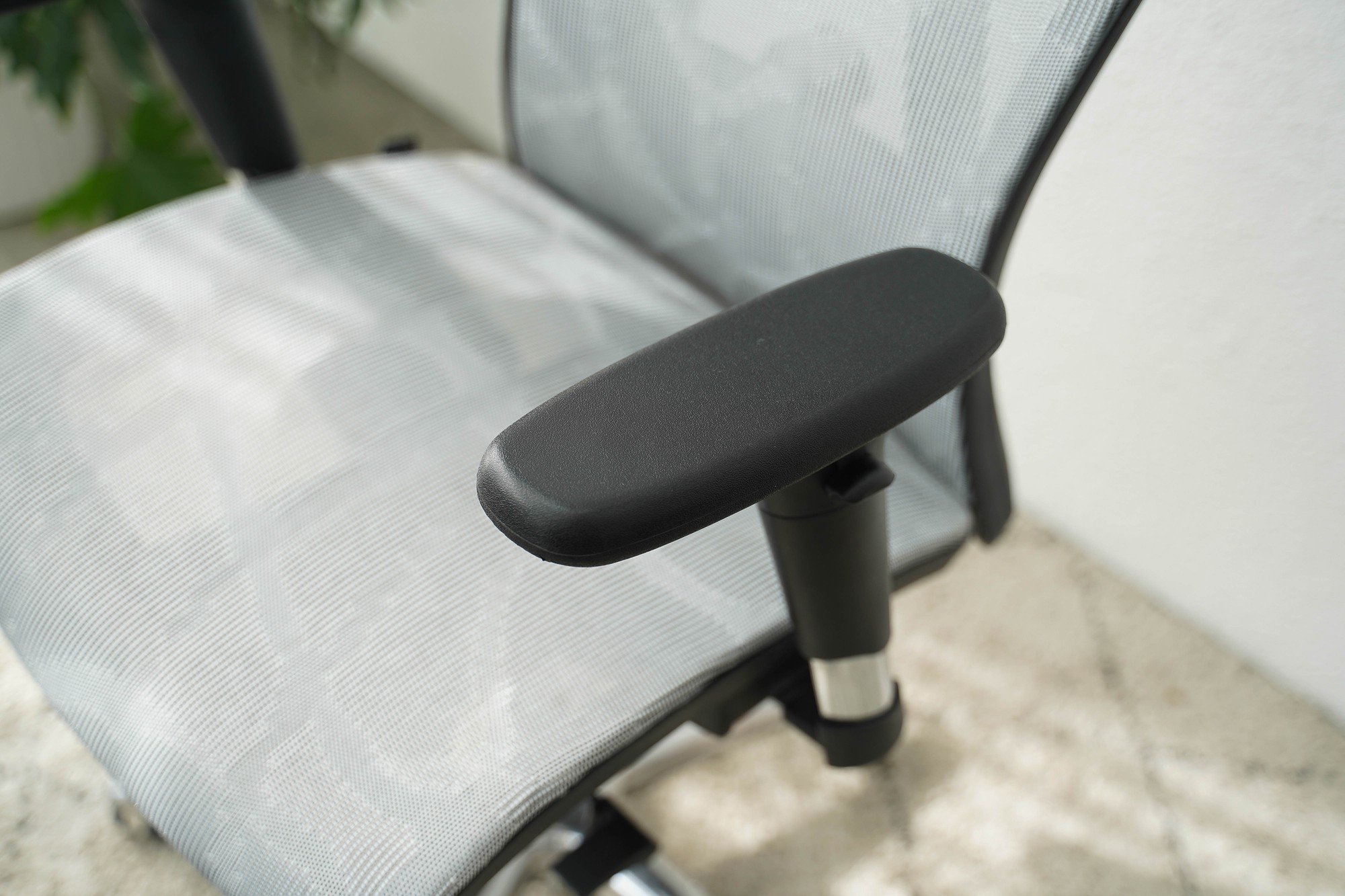 lgc03294 1658308135422246078555