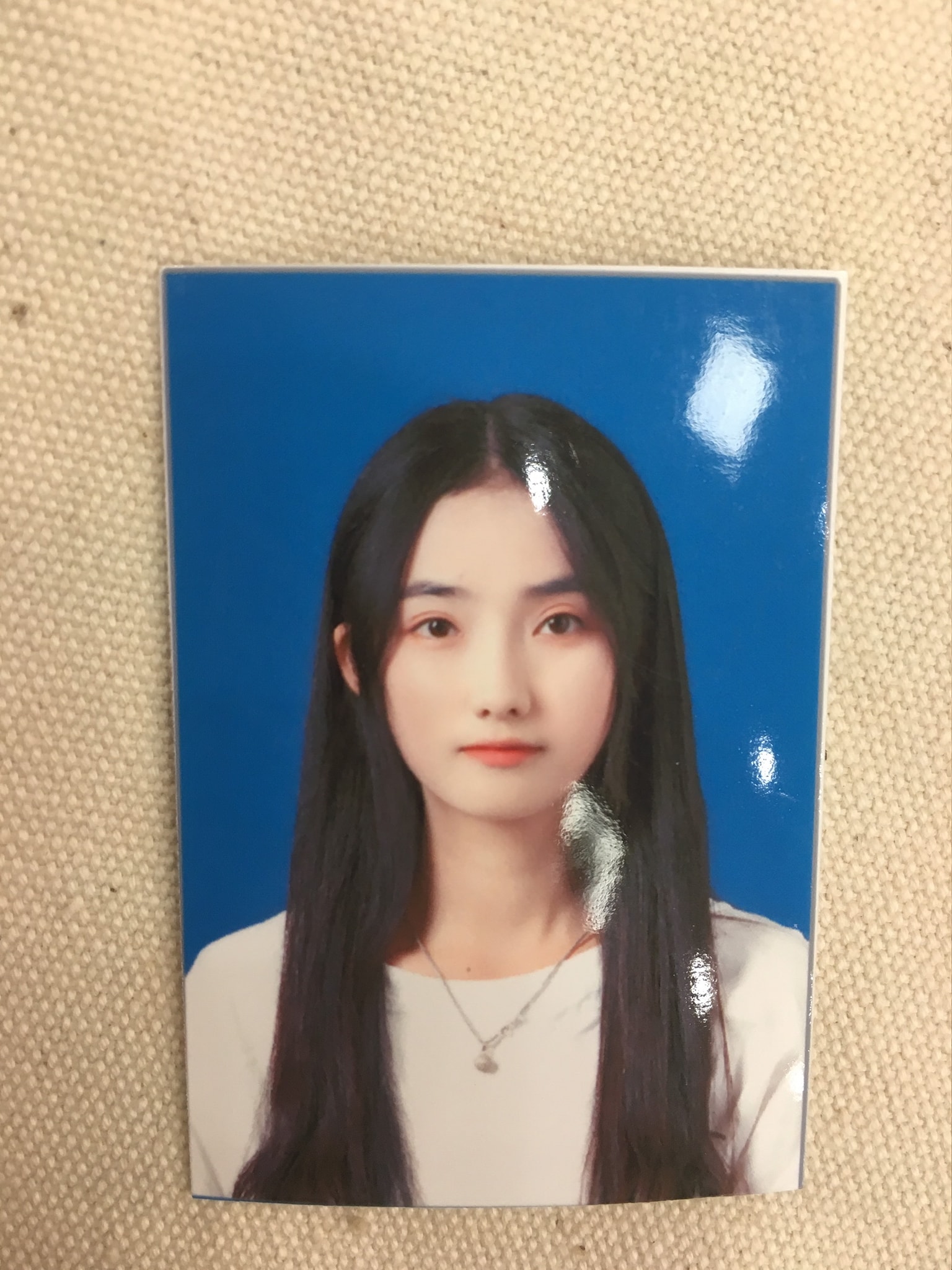 ID photo of Hoài Thu.