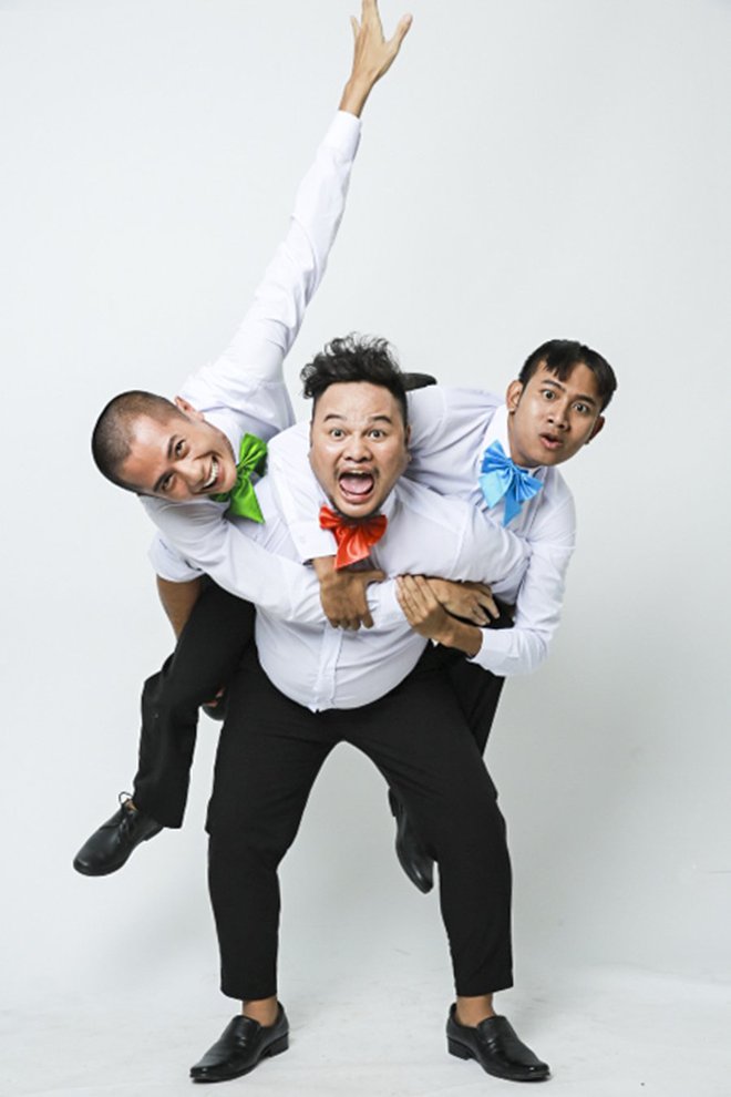 The trio of guys are close friends both on-screen and off-screen