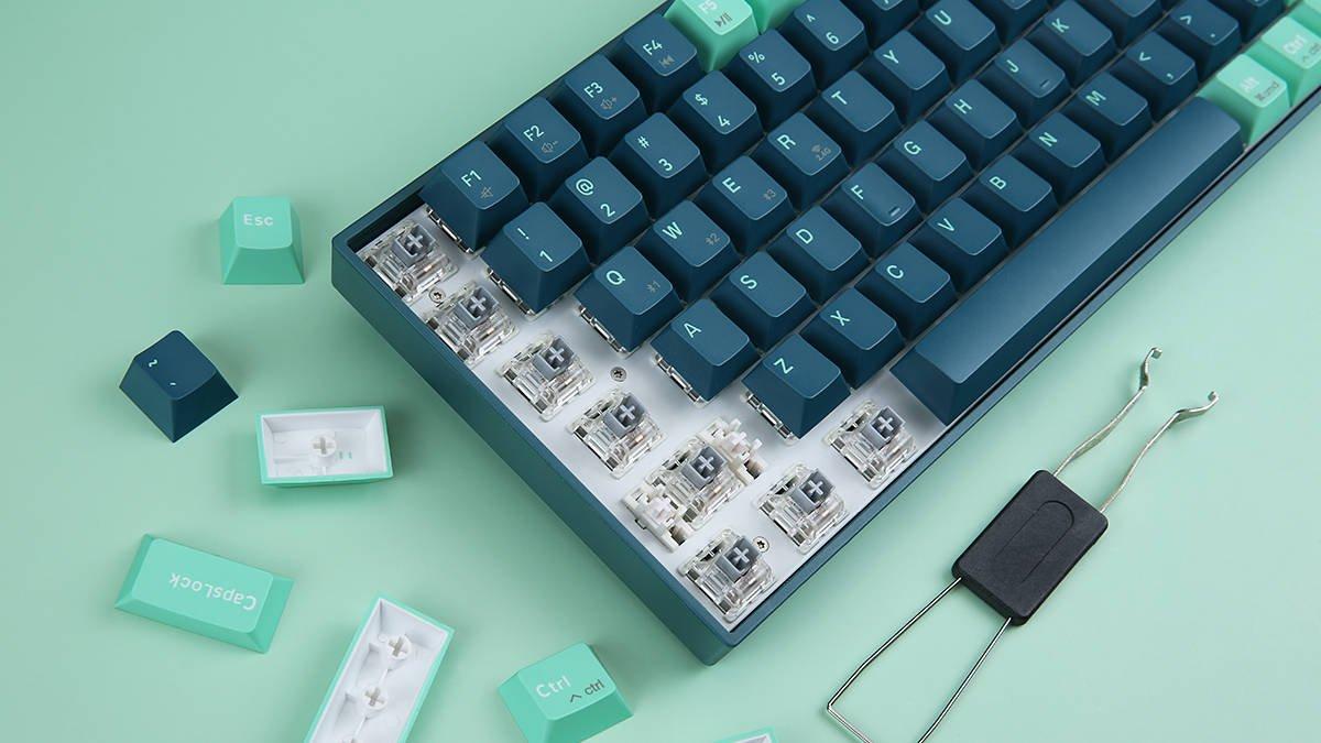 Newmen GM1000 Spring Mechanical Keyboard: A Beautifully Detailed Scenic Design 9 photo 8 1658590268535742052071