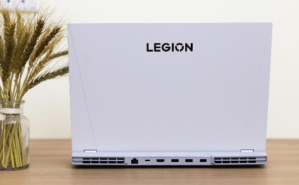 Legion 5i Pro 2022 Review: A Powerful Laptop That Can Handle Any Game 1 photo 1 1659676001731161839854