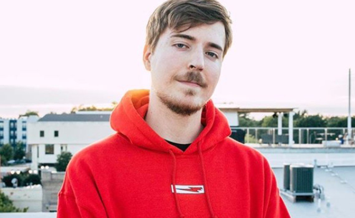 MrBeast is the most outstanding YouTuber of 2022