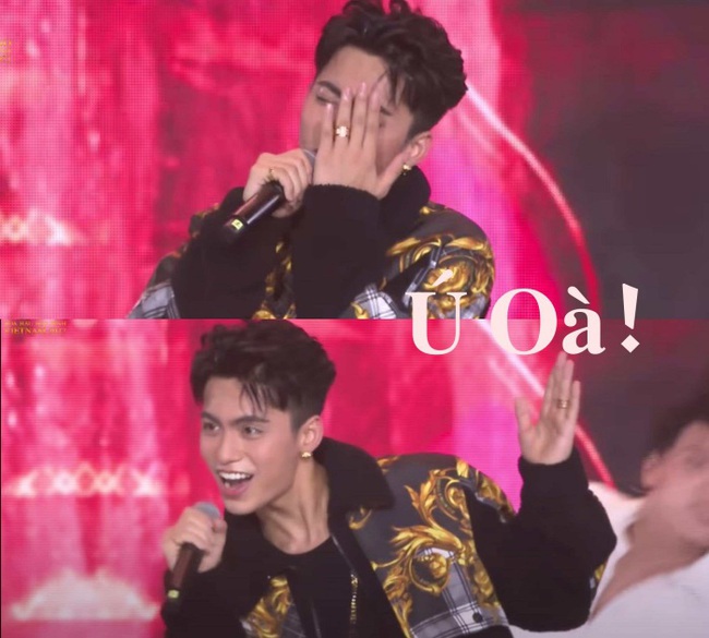 Viral moment of MONO with the phrase Ú Òa!