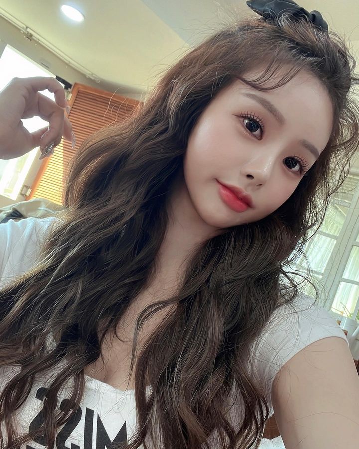 Excited to Share Earning 1.2 Billion VND Monthly Just from Her Assets, Female Streamer Sparks Heated Debate 3 She shares that she can earn 1.2 billion VND a month