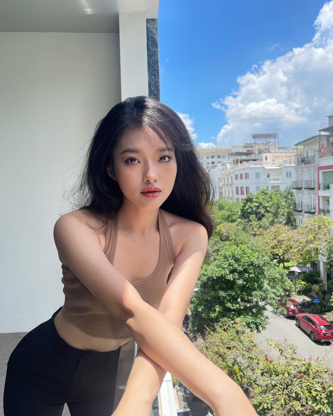 Fan Girl Obsessed with BLACKPINK Concert Leaves Bystanders Speechless 3 The real-life beauty of the fan girl obsessed with the BLACKPINK concert more than her ex. (Photo: Instagram of the character)