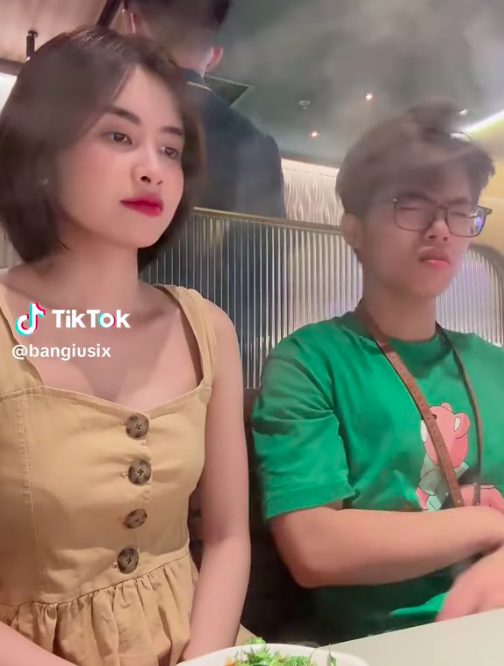 An Overlooked Moment Turns into a Skit: "Meme God" Lai Bâng Calls Out World FMVP 4 anh chup man hinh 2023 09 04 luc 231012 16938712571831251992810 1693884201097 16938842011701982998258