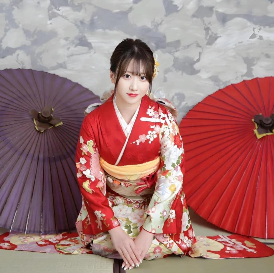 Revealing the 'Secret' Photos of a Japanese Language Lecturer Going Viral, Surprising Everyone with Her Beauty and Charm 3 3cv3lb7ya01 lwgdle1ma92 ehyd5iblps3 1700096338667567126866