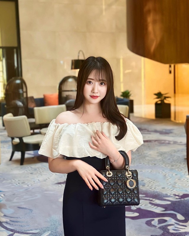 Revealing the 'Secret' Photos of a Japanese Language Lecturer Going Viral, Surprising Everyone with Her Beauty and Charm 7 racf3xf2vv3zqmylf745jebb816qvjqz 17000964367991218100838