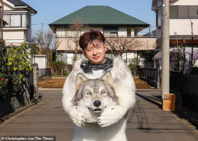 Over 30 and Still Single, This Guy Spent Nearly 600 Million on a Special Project 2 1 4652 1702280398 1659 1703298715769 1703298715827357260381