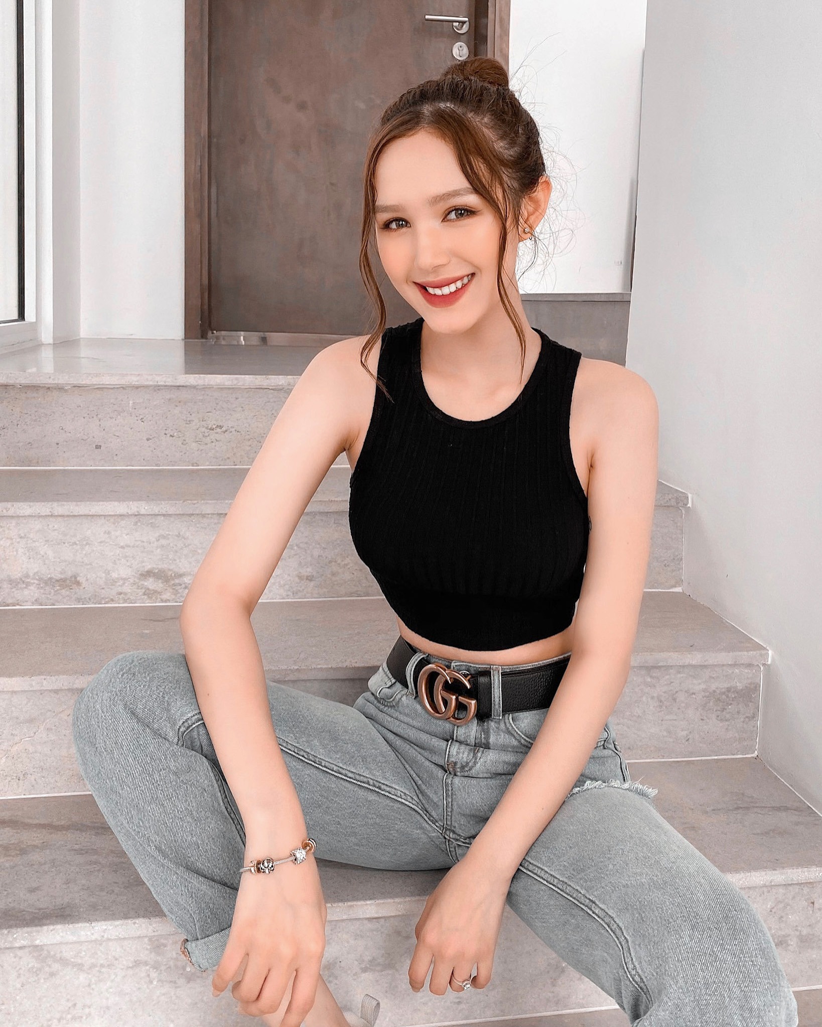 Xoài Non Reveals Huge Shopping Expenses, A Figure That Could Infuriate "Moms" 1 10194688311172000986807951103948427958338837n 17036487104101313782660
