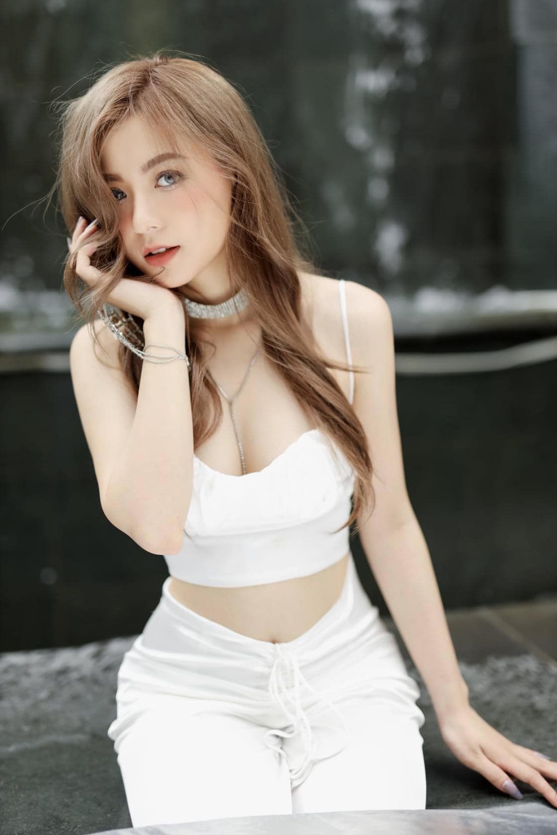 How is the Famous 2001 Female Streamer with an Impressive Figure Doing Now? 3 17017694961631736721922