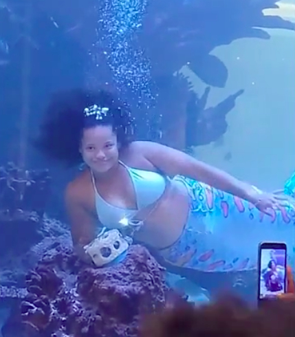 Rare Incident: Mermaid Almost Drowns, Impressive Rescue at the Last Moment 1 4001011088921961689500788261174667919482570n 1532 1701508134695 170150813484191299115