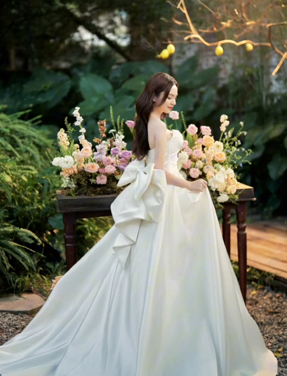 Đặng Thu Hà Reveals the Truth About Her "Rush Wedding" 7 screenshot 2023 12 08 165147 17020310242581431967005