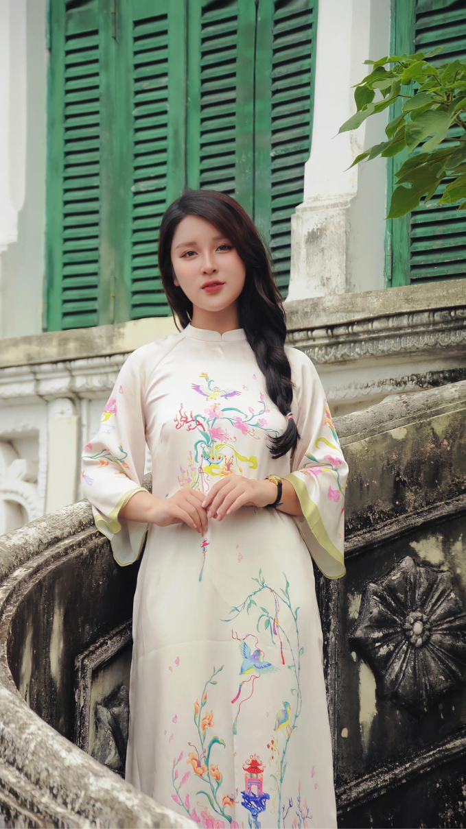 Celebrate Tết Early with Endless Charming Photos of the Physics Teacher 2 37306427934319747803750195098481034525220849n 1729 1706583658386 17065836586201657466088