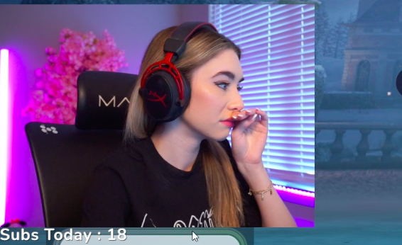 Despite Working Hard, Female Streamer Breaks Down Over KPI Failures and Shocking Reaction to Fans 2 anh chup man hinh 2024 01 16 luc 130506 1705385127540365239683