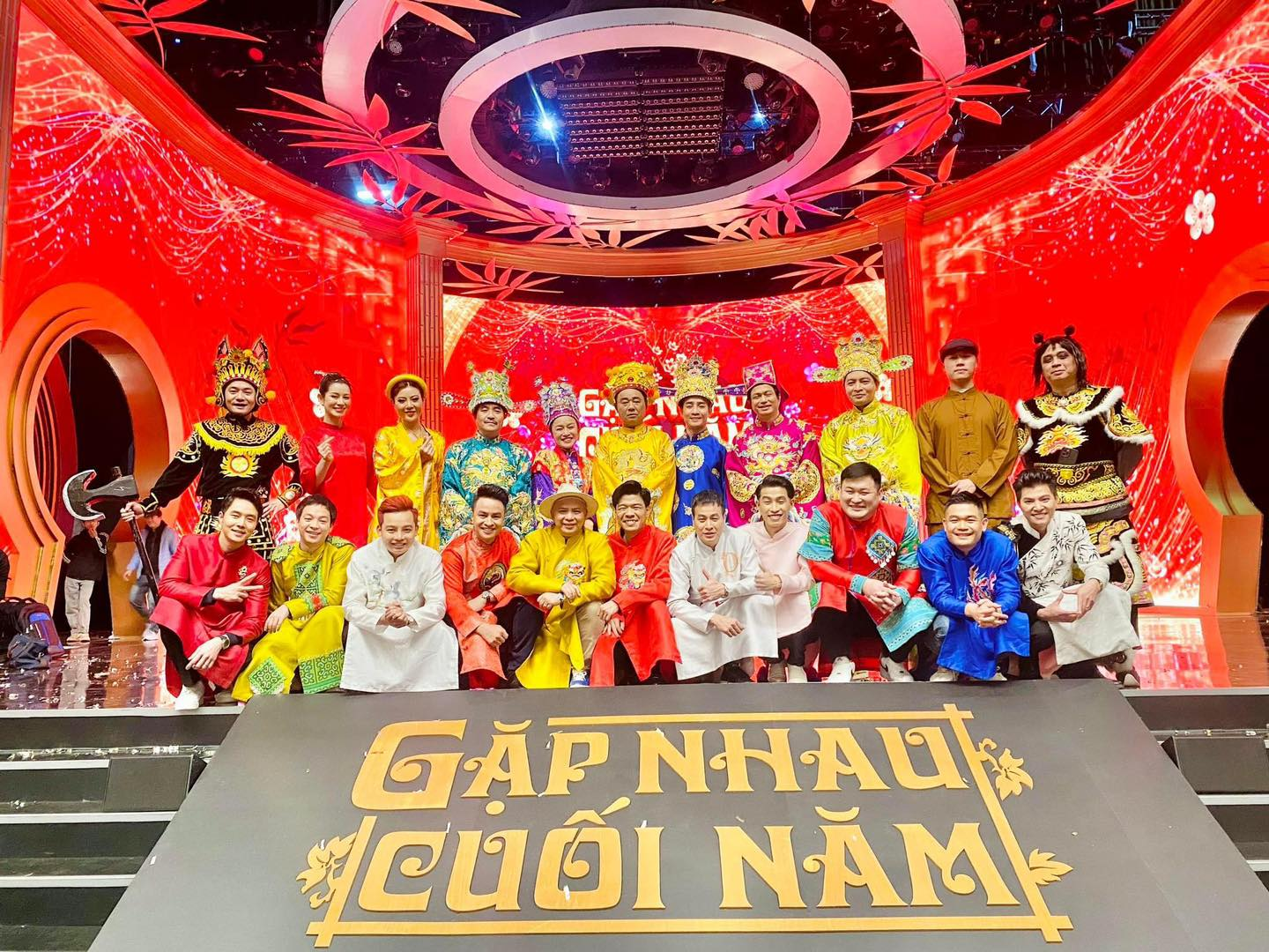 The Official Line-Up for Táo Quân 2024 Revealed, Online Community Stunned by League of Legends Program 1 The cast of Táo Quân this year.