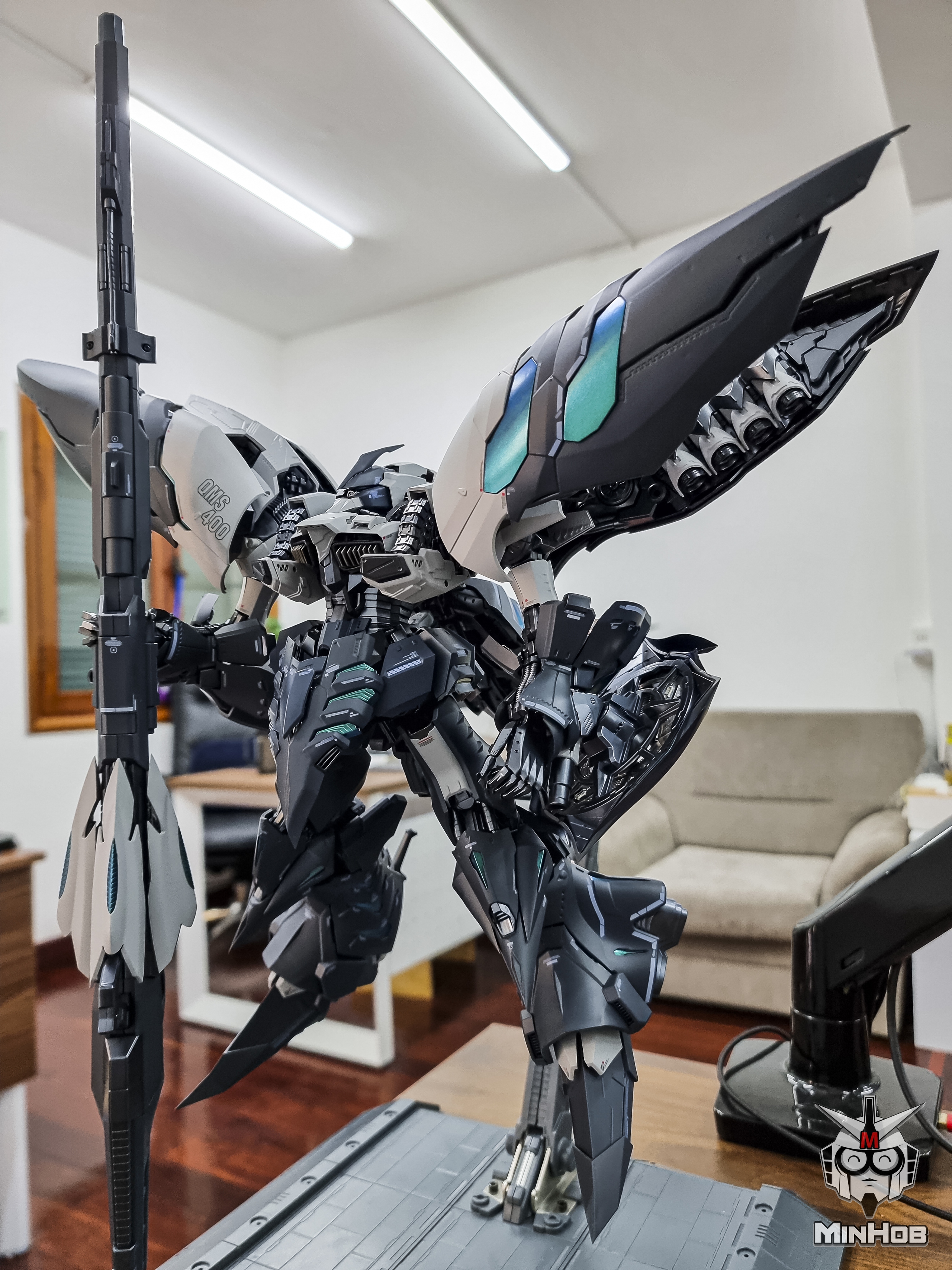 Collector Flexes His Massive Asset, 11 Years of Robo Collecting 4 25tr 17075280704981093625283