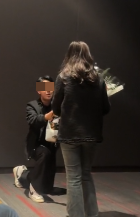 Viral Couple's Movie Theater Proposal Sparks Mixed Reactions Online 1 edit screenshot 2024 02 27 132134 1709014935341368330368