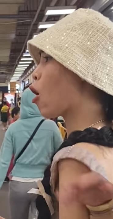 Bragging About Her Appearance Before Cosmetic Surgery, The Online Community Awaits Tho Nguyen's New Beauty 4 Let's wait to see the future appearance