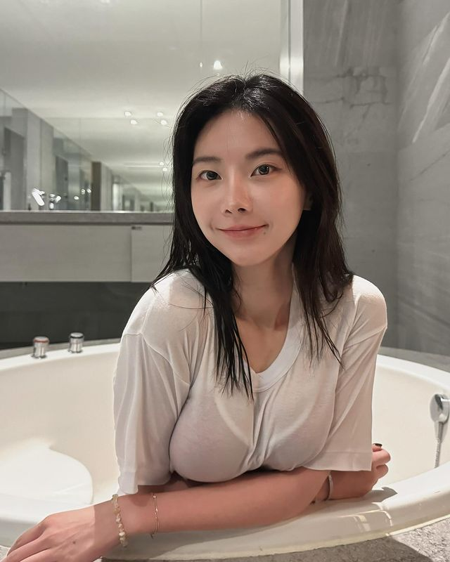 YouTuber Responds to Rumors of Sensitive Video Leak, Warns Fans 3 photo 1709624945201 17096249462101041011709