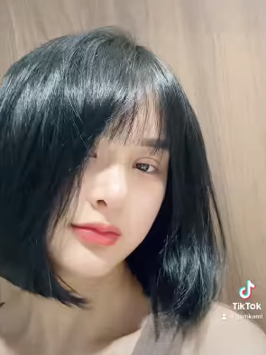 Gấm Kami's "Plastic Surgery" Leaves the Online Community Unrecognizable, Her Beauty Like a Completely Different Person 5 screenshot 2024 03 19 083030 17108152704231060637815