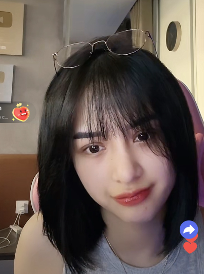 Gấm Kami's "Plastic Surgery" Leaves the Online Community Unrecognizable, Her Beauty Like a Completely Different Person 4 screenshot 2024 03 19 092733 17108152703381226293077
