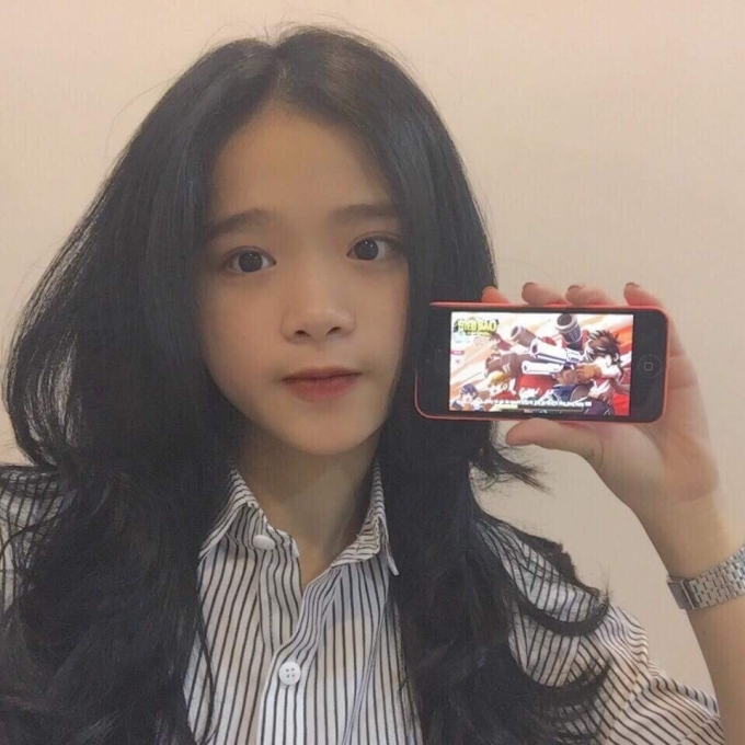 Linh Ka Asks Gamers for Dating Advice, Their Response Leaves the Hot Girl Stunned 1 photo 1715591160909 17155911612111235146912