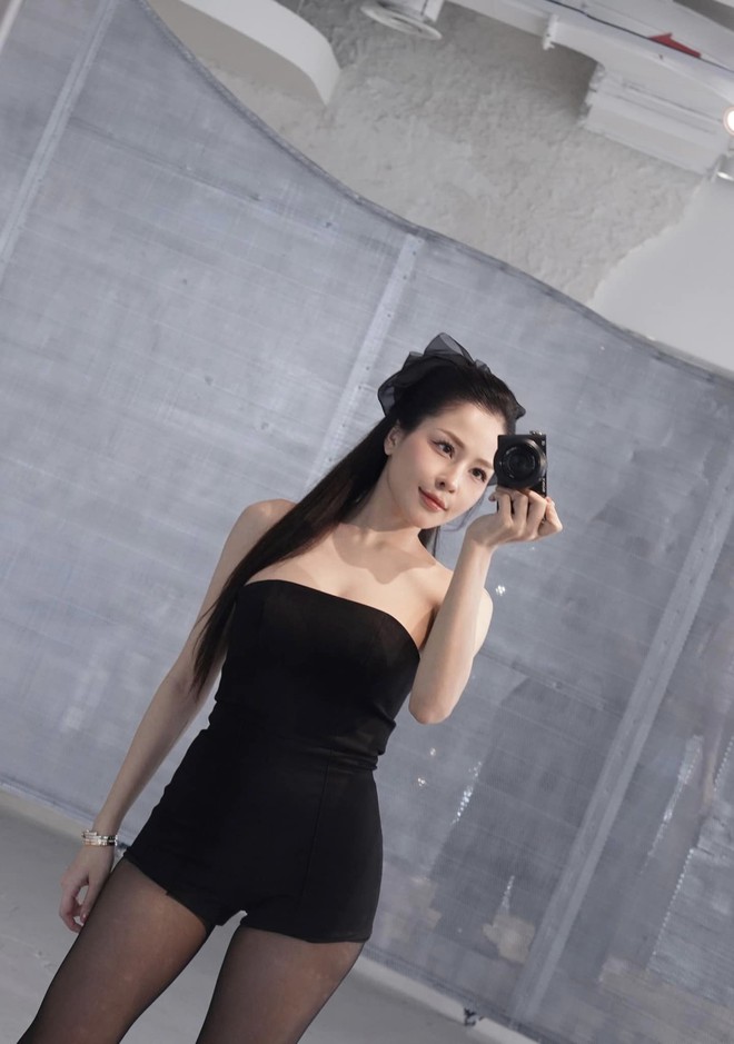 Hot girl Trâm Anh showcases her stunning figure, confidently claims to be 