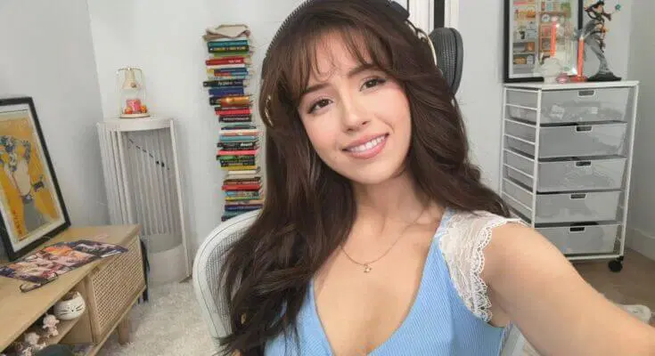 Beautiful female streamer in shock, fans pay over 12 billion just to play "one-on-one" 3 photo 1721191657034 17211916571901054272212