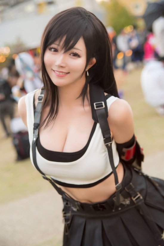 Surprised by the Real-Life Version of Tifa, More Attractive than in the Game, Fans Rate 10/10 7 small202407162223533539 1721380987129 1721380989449316591818